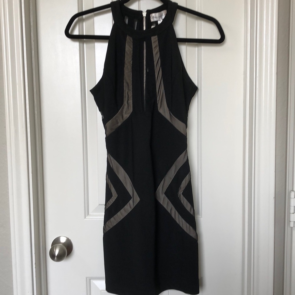 ✨Host Pick✨ Dillard’s Black Mesh Panel Dress NWT